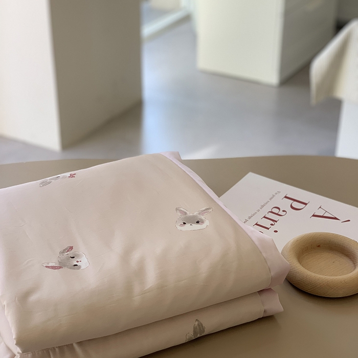 91家纺网 家纺一手货源 找家纺 汇庭 2025新款长绒棉夏被系列 脏脏兔