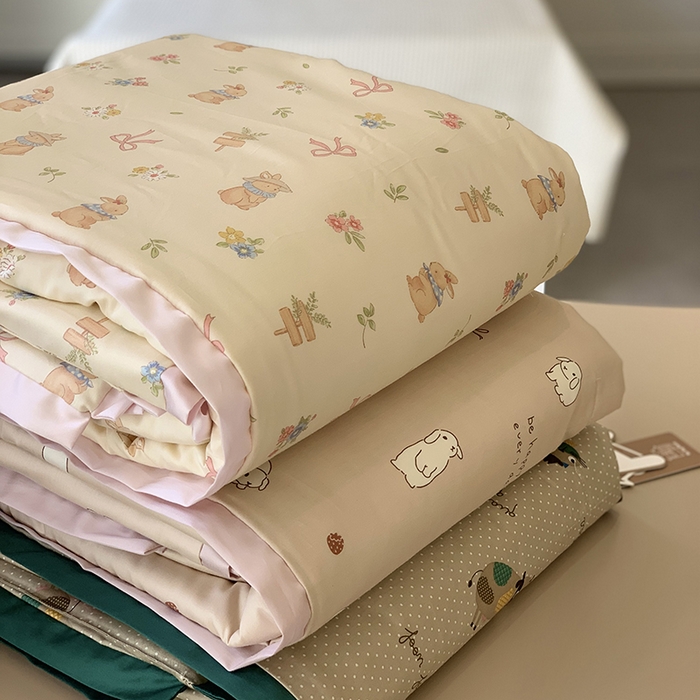 91家纺网 家纺一手货源 找家纺 汇庭 2025新款长绒棉夏被系列 组合图仅供参考