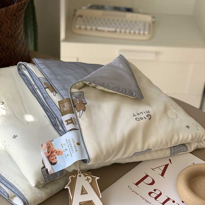 91家纺网 家纺一手货源 找家纺 汇庭 2025新款A类莱赛尔夏被系列 被子熊