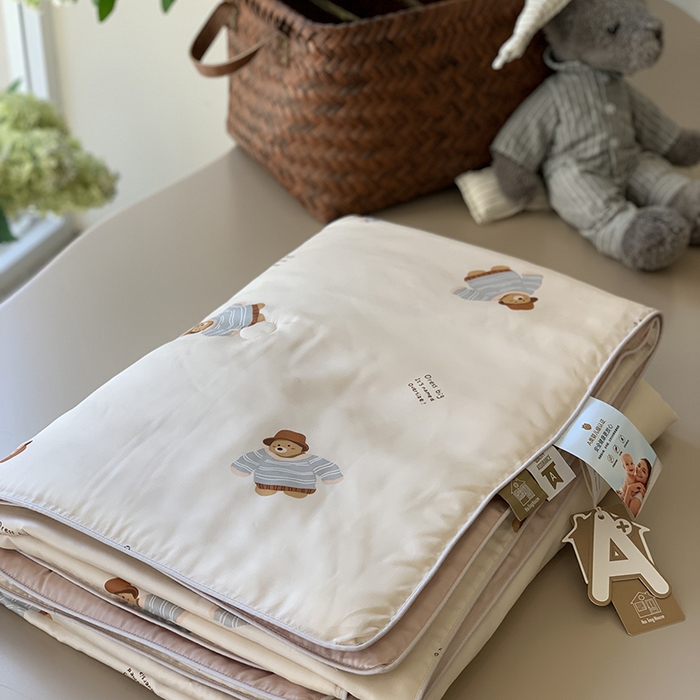 91家纺网 家纺一手货源 找家纺 汇庭 2025新款A类莱赛尔夏被系列 卡特熊