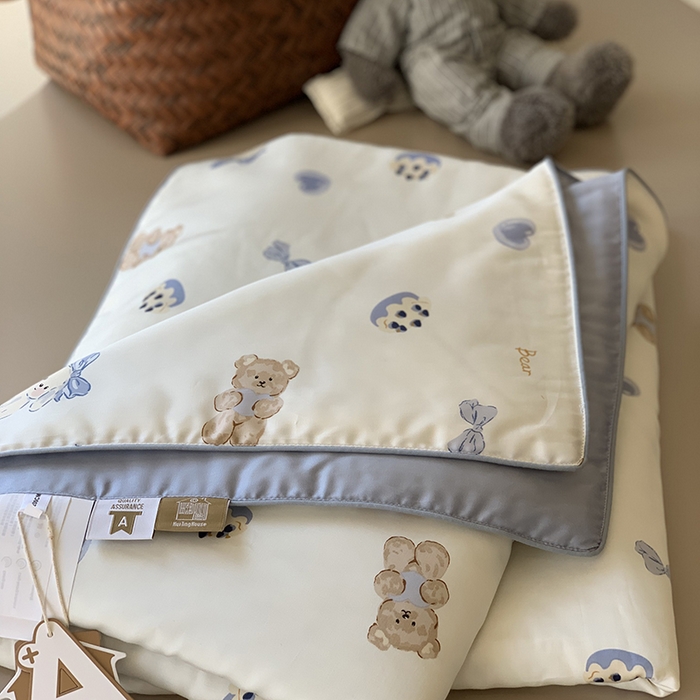 91家纺网 家纺一手货源 找家纺 汇庭 2025新款A类莱赛尔夏被系列 蓝莓蛋糕