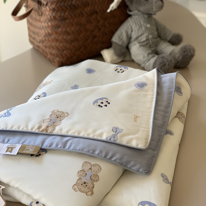 91家纺网 家纺一手货源 找家纺 汇庭 2025新款A类莱赛尔夏被系列 蓝莓蛋糕