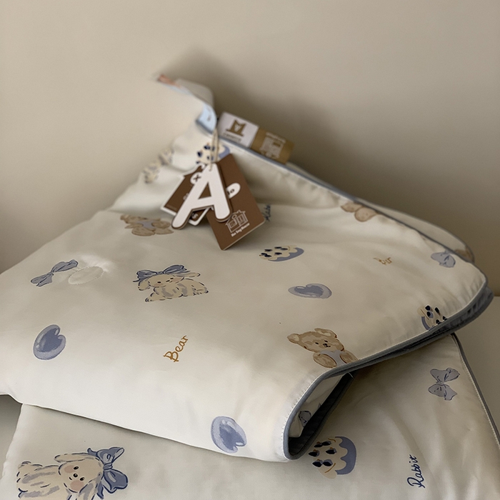 91家纺网 家纺一手货源 找家纺 汇庭 2025新款A类莱赛尔夏被系列 蓝莓蛋糕