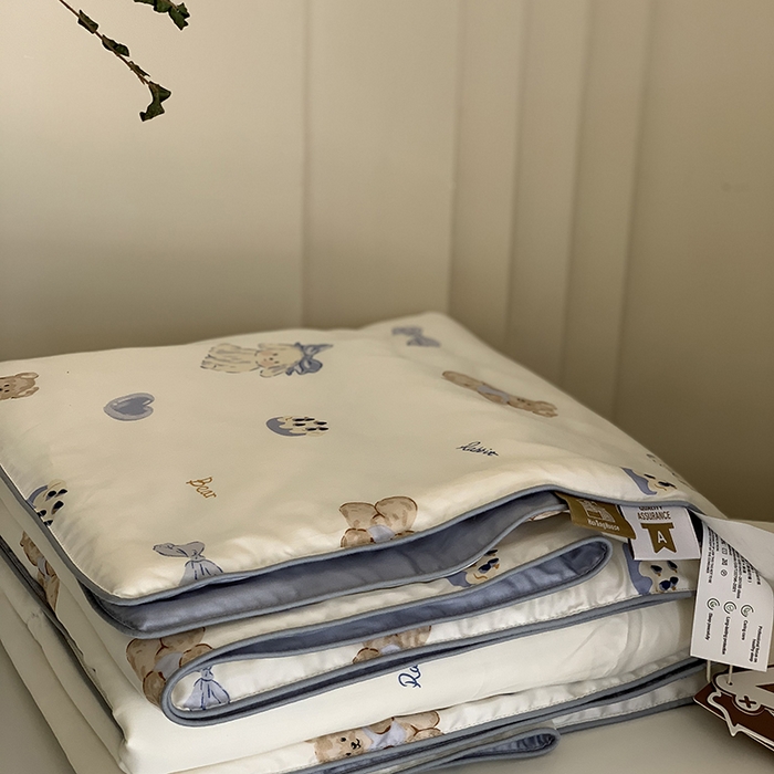 91家纺网 家纺一手货源 找家纺 汇庭 2025新款A类莱赛尔夏被系列 蓝莓蛋糕