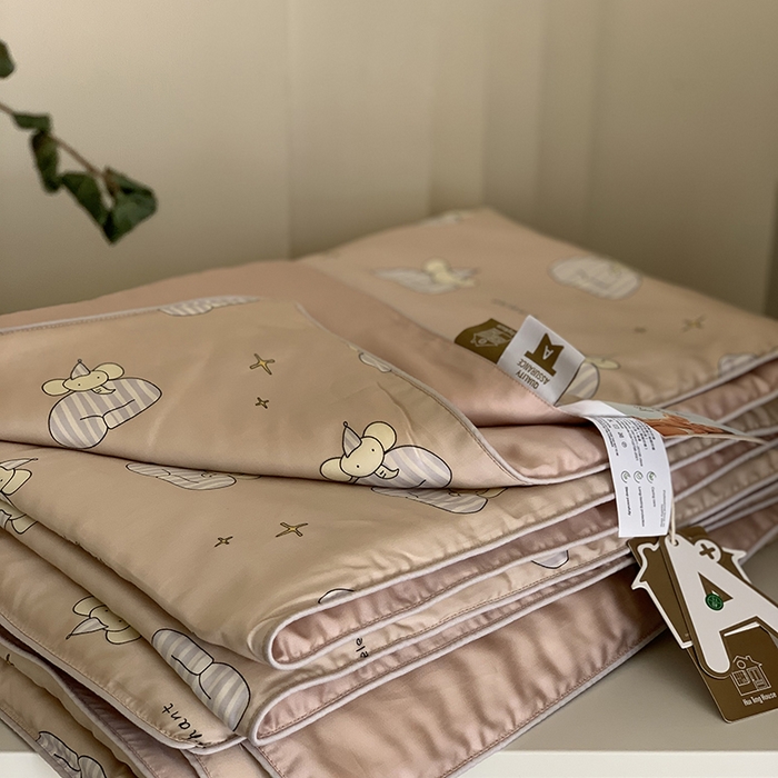 91家纺网 家纺一手货源 找家纺 汇庭 2025新款A类莱赛尔夏被系列 星空象