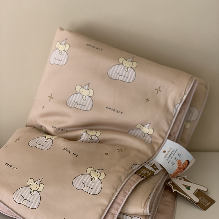 91家纺网 家纺一手货源 找家纺 汇庭 2025新款A类莱赛尔夏被系列 星空象