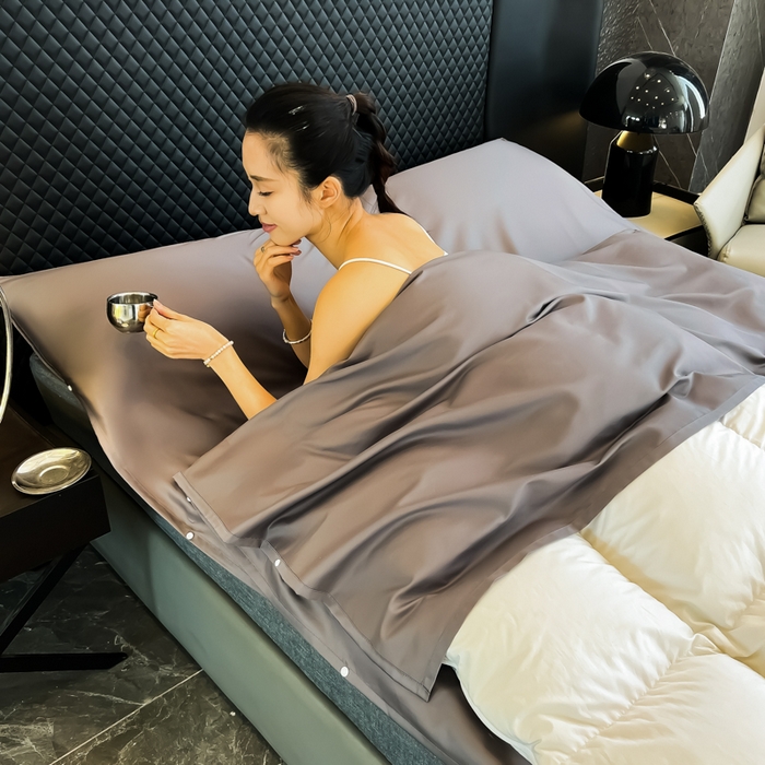 91家纺网 家纺一手货源 找家纺 柒星睡袋 2025新款60贡缎全棉纯色隔脏睡袋 暮色灰