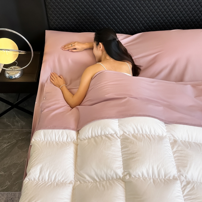 91家纺网 家纺一手货源 找家纺 柒星睡袋 2025新款60贡缎全棉纯色隔脏睡袋 优雅紫