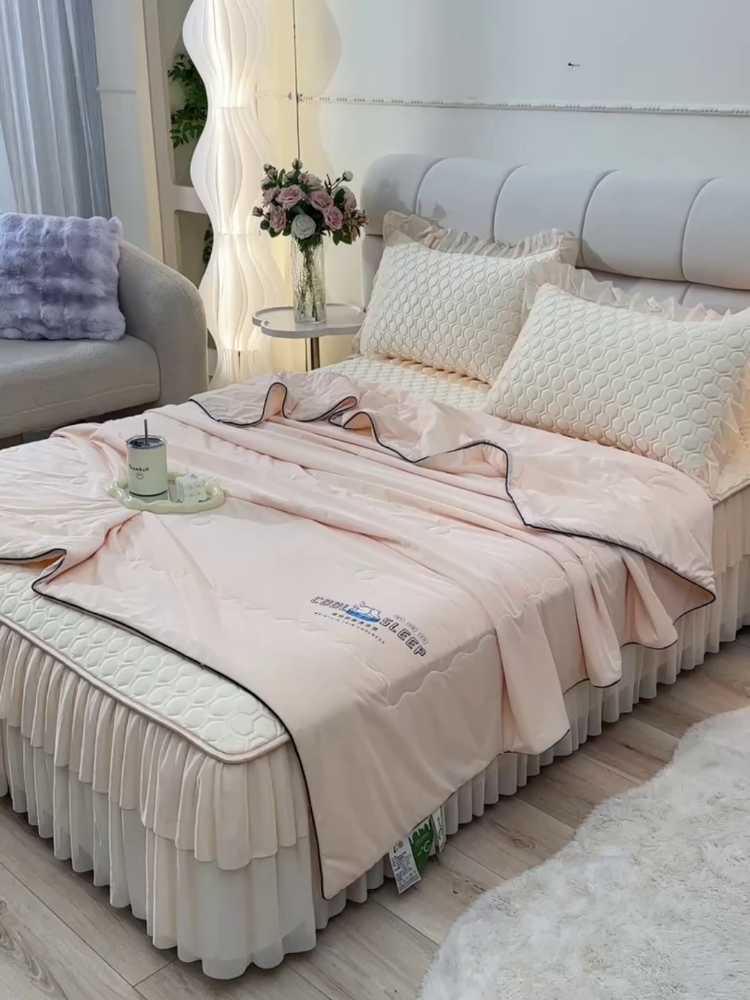 91家纺网 家纺一手货源 找家纺 畅畅家纺 2025新款夏季凉感丝唯美纯色凉席夏被夏凉被空调被四件套 唯美-淡奶黄