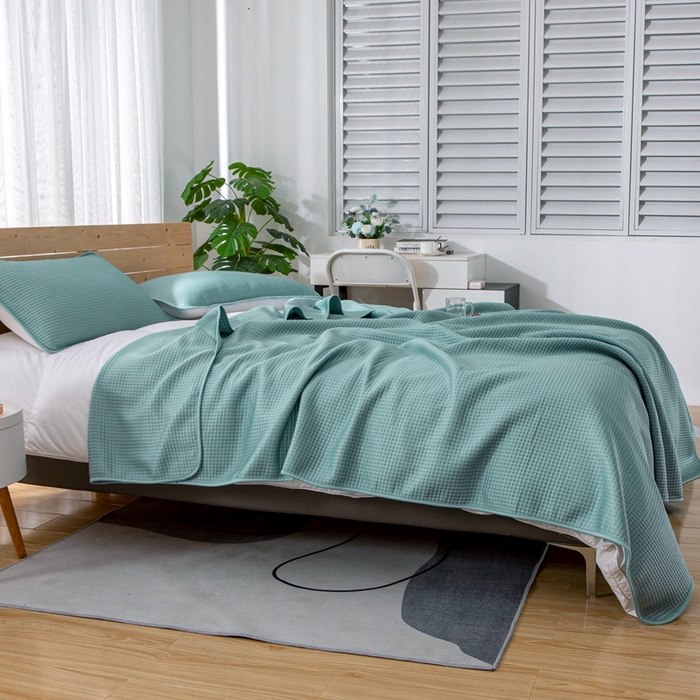 91家纺网 家纺一手货源 找家纺 来菲毛毯 2025新款双面夏凉被子PE速冷凉感夏被夏凉被空调被可机洗水洗 蓝色