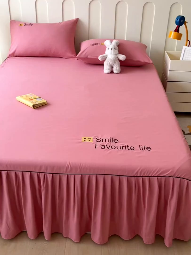 91家纺网 家纺一手货源 找家纺 笠裙家纺 2025新款110克微笑款单床裙轻奢款单床裙简约单床裙绣花单床裙 微笑-豆沙