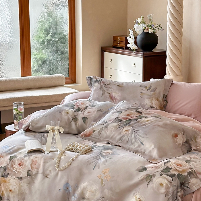 91家纺网 家纺一手货源 找家纺 2025新款60S奥地利兰精天丝数码印花宽边压线系列四件套 倾城-豆沙