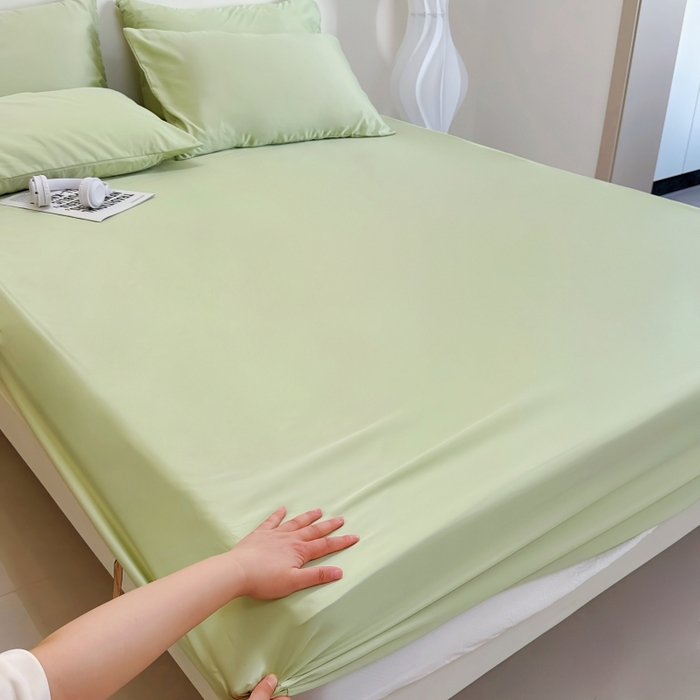 91家纺网 家纺一手货源 找家纺 兜米家居 2025新款床笠A类水洗真丝床笠三件套 冰绿