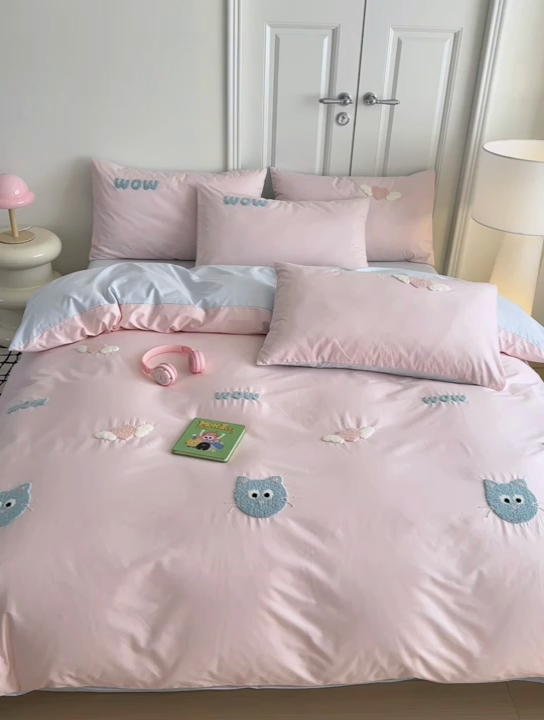 91家纺网 家纺一手货源 找家纺 锦觅2025新款奶油小清新毛巾绣全棉纯棉四件套（专版花型必须控价） 甜心小猫