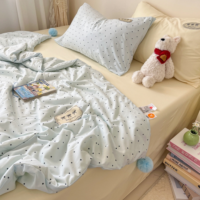 91家纺网 家纺一手货源 找家纺 桃心家居 2025新款A类ins云柔水洗棉大豆织标蝴蝶结毛球少女单夏被夏被四件套系列 薄荷布丁