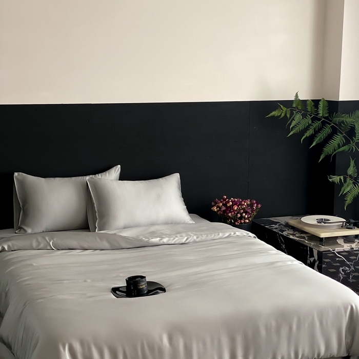 91家纺网 家纺一手货源 找家纺 禾时 2025新款60支兰精天丝轻奢纯色双拼四件套 云纱灰