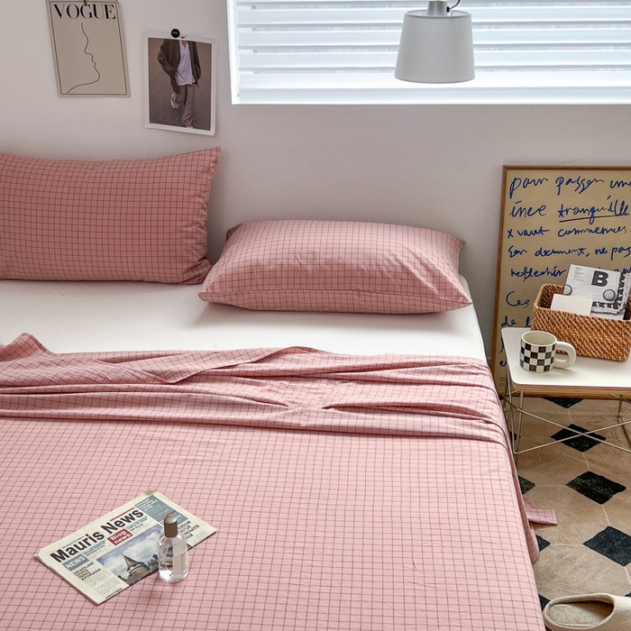 91家纺网 家纺一手货源 找家纺 2025新款水洗棉单床单 粉小方格