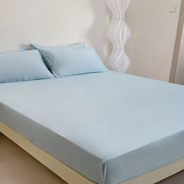 91家纺网 家纺一手货源 找家纺 兜米家居 2025新款床笠A类水洗真丝床笠三件套 冰蓝