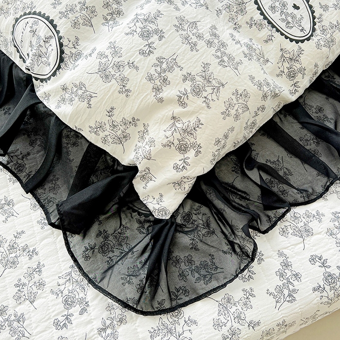 91家纺网 家纺一手货源 找家纺 艾橙 2025新款法式赫本风水洗棉印花雪纺花边单被套 澜音花香