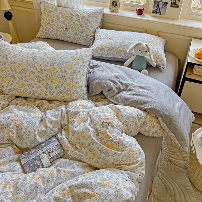 91家纺网 家纺一手货源 找家纺 一比一 2025新款云感皱皱双层纱四件套 妮可