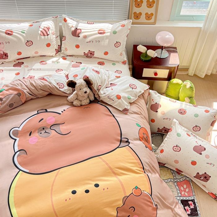 91家纺网 家纺一手货源 找家纺 KT猫直营店 2025新款加厚斜纹磨毛大版四件套 南瓜卡皮巴拉