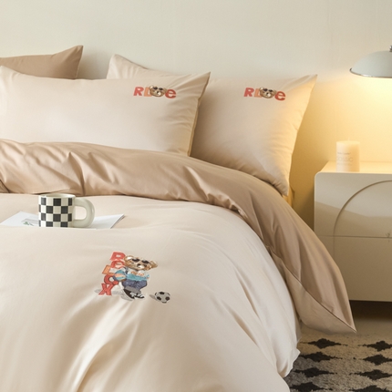 91家纺网 家纺一手货源 找家纺 （总）拼社家纺 2025新款全棉长绒棉四件套纯棉四件套小熊刺绣床上用品【提供买家秀】