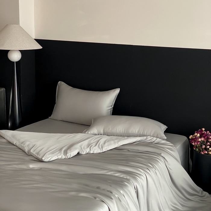 91家纺网 家纺一手货源 找家纺 禾时 2025新款60支兰精天丝轻奢纯色双拼四件套 云纱灰