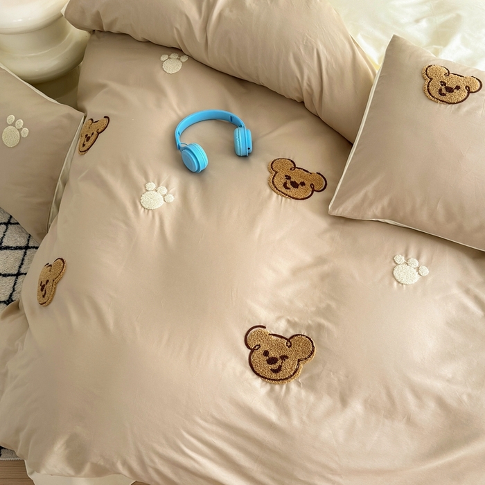 91家纺网 家纺一手货源 找家纺 锦觅2025新款奶油小清新毛巾绣全棉纯棉四件套（专版花型必须控价） 萌趣小熊