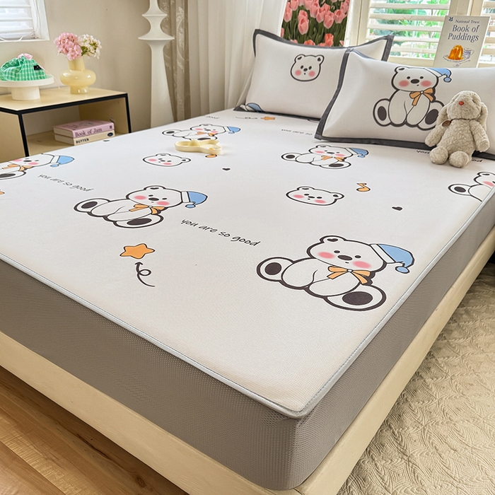 91家纺网 家纺一手货源 找家纺 518家纺 2025新款亲肤舒适A类碳光冰丝抗菌凉席【提供买家秀】席子【提供买家秀】-平铺款 嘟嘟熊