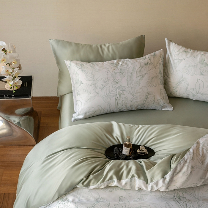 91家纺网 家纺一手货源 找家纺 咏绒家纺工厂店 2025新款60S奥地利兰精天丝数码印花暗合简约款系列四件套 叶影-绿