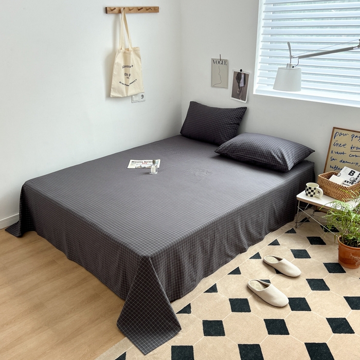 91家纺网 家纺一手货源 找家纺 2025新款水洗棉单床单 灰小方格