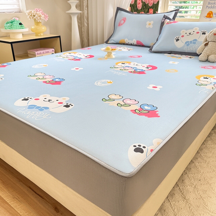 91家纺网 家纺一手货源 找家纺 518家纺 2025新款亲肤舒适A类碳光冰丝抗菌凉席【提供买家秀】席子【提供买家秀】-平铺款 花朵小熊