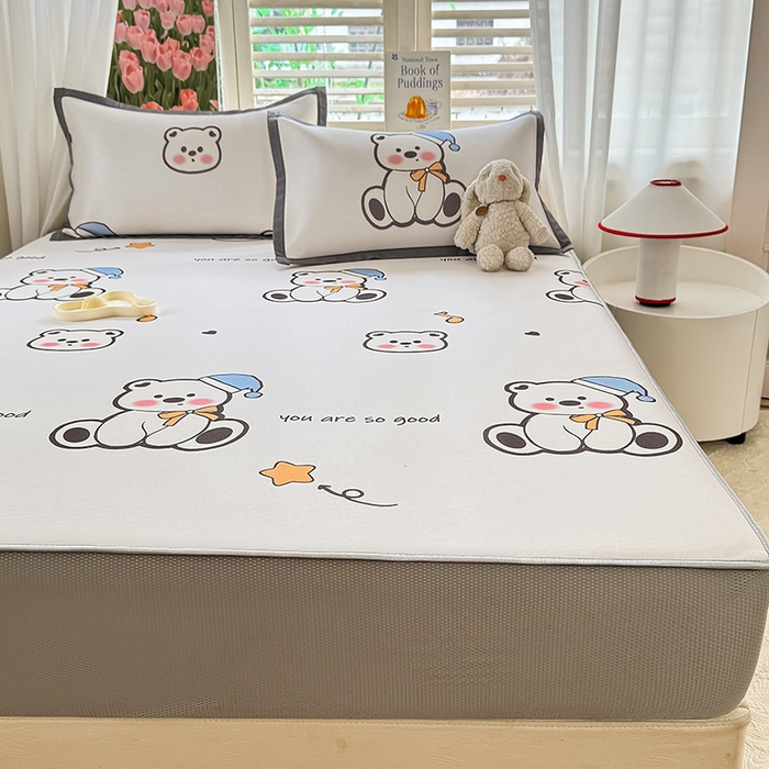 91家纺网 家纺一手货源 找家纺 518家纺 2025新款亲肤舒适A类碳光冰丝抗菌凉席【提供买家秀】席子【提供买家秀】-平铺款 嘟嘟熊