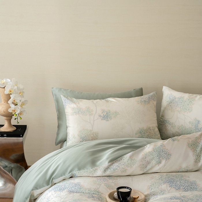 91家纺网 家纺一手货源 找家纺 咏绒家纺工厂店 2025新款60S奥地利兰精天丝数码印花暗合简约款系列四件套 如愿-绿