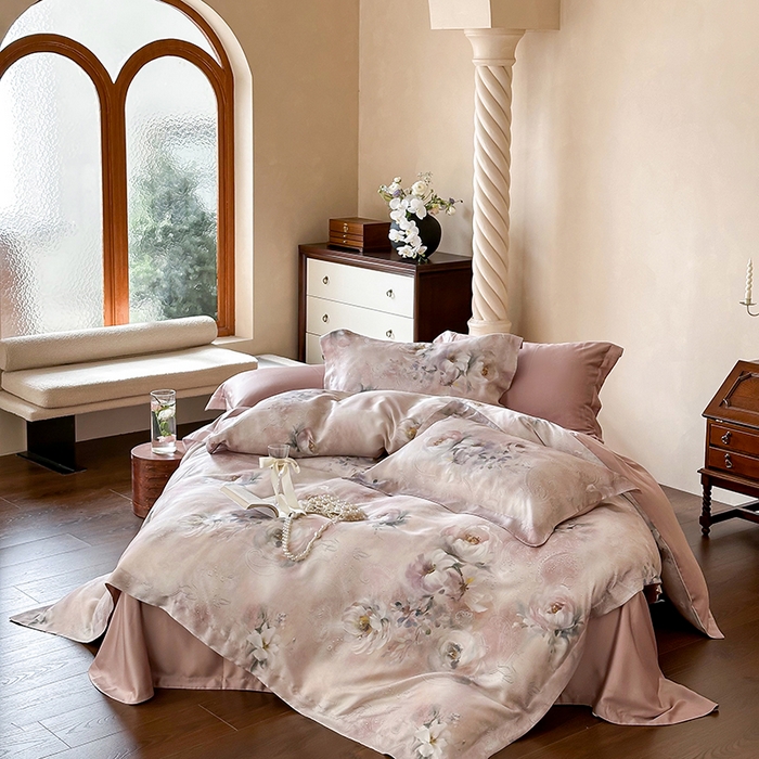 91家纺网 家纺一手货源 找家纺 2025新款60S奥地利兰精天丝数码印花宽边压线系列四件套 奥菲娜-粉