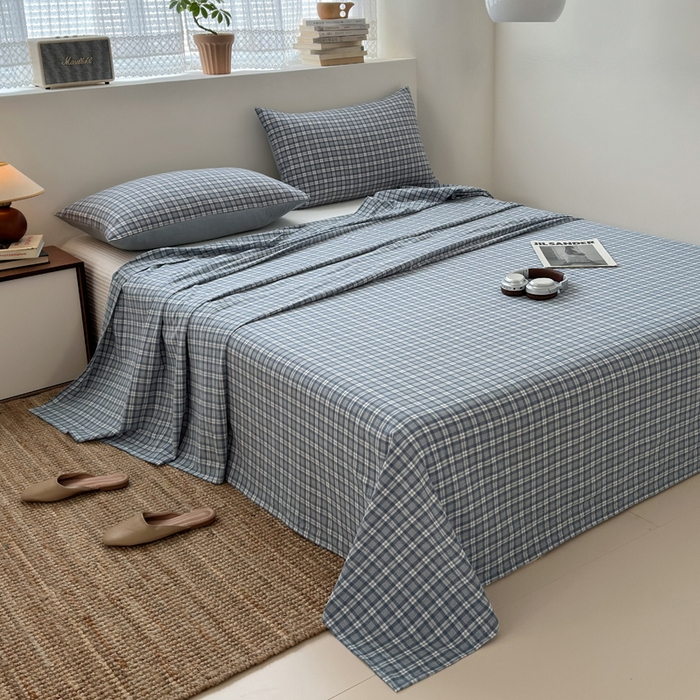 91家纺网 家纺一手货源 找家纺 2025新款水洗棉单床单 简约格蓝