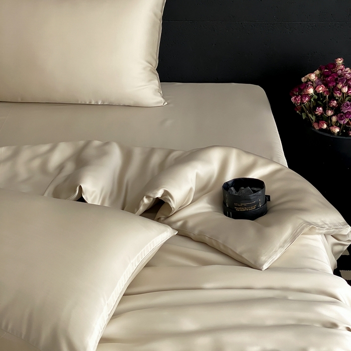 91家纺网 家纺一手货源 找家纺 禾时 2025新款60支兰精天丝轻奢纯色双拼四件套 烟轻绿