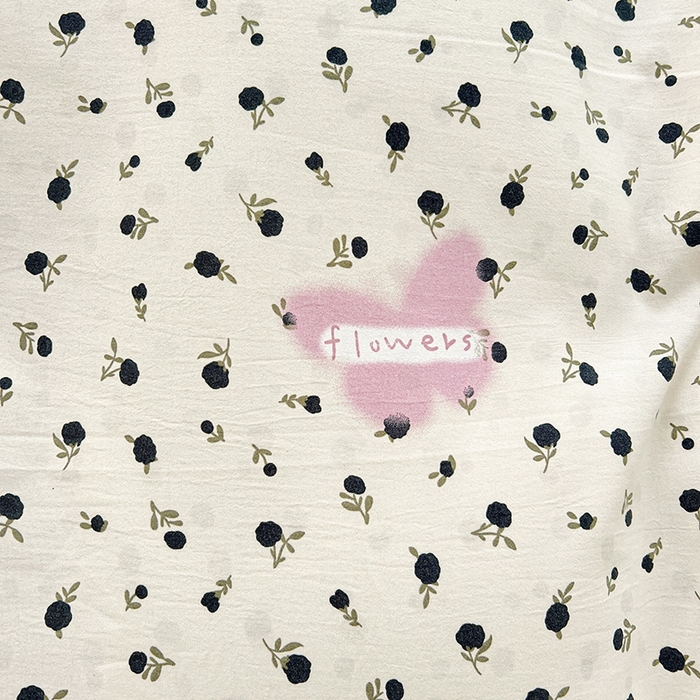 91家纺网 家纺一手货源 找家纺 艾橙家纺2025新款法式赫本风水洗棉印花雪纺花边四件套 朵蔓花馨