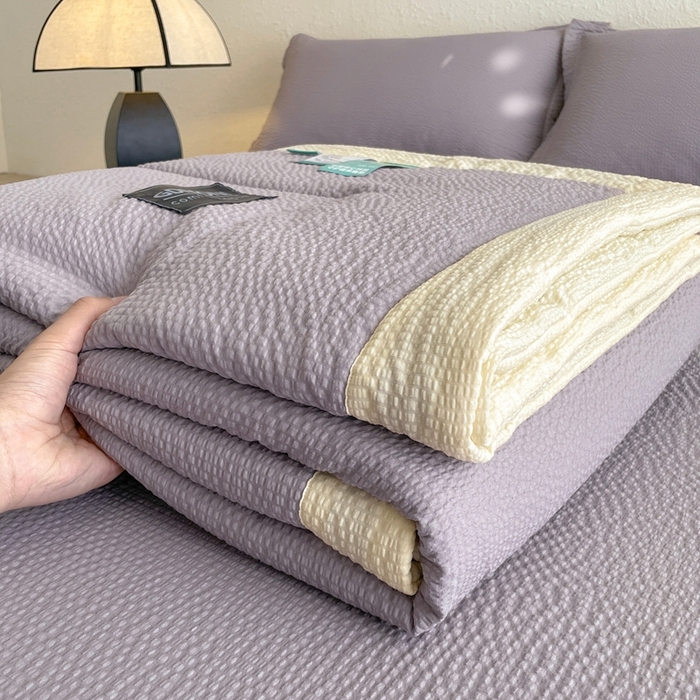 91家纺网 家纺一手货源 找家纺 宝士康家纺 2025新款10A抗菌泡泡棉大豆夏被 被子被芯 米黄+浅灰