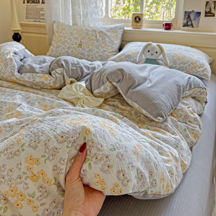 91家纺网 家纺一手货源 找家纺 一比一 2025新款云感皱皱双层纱四件套 妮可