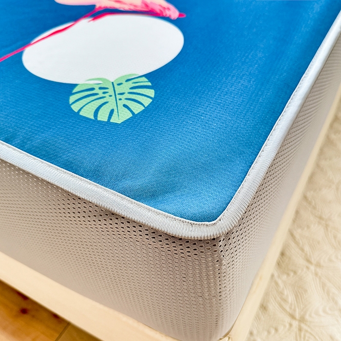 91家纺网 家纺一手货源 找家纺 518家纺 2025新款亲肤舒适A类碳光冰丝抗菌凉席【提供买家秀】席子【提供买家秀】-平铺款 火烈鸟