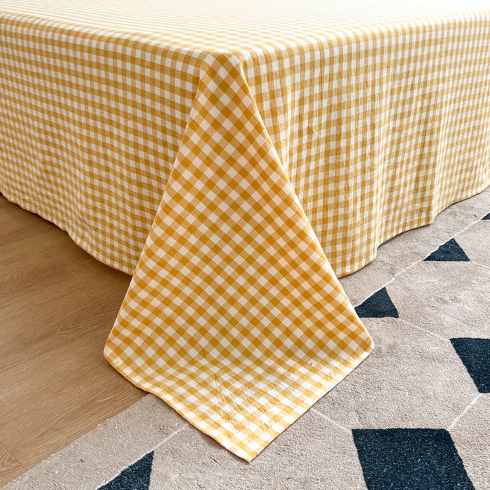 91家纺网 家纺一手货源 找家纺 2025新款水洗棉单床单 淡黄小格