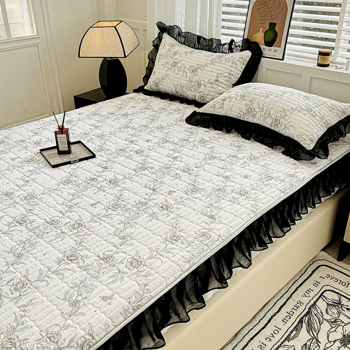 91家纺网 家纺一手货源 找家纺 艾橙家纺2025新款法式赫本风水洗棉印花雪纺花边单床笠 素馨花恋