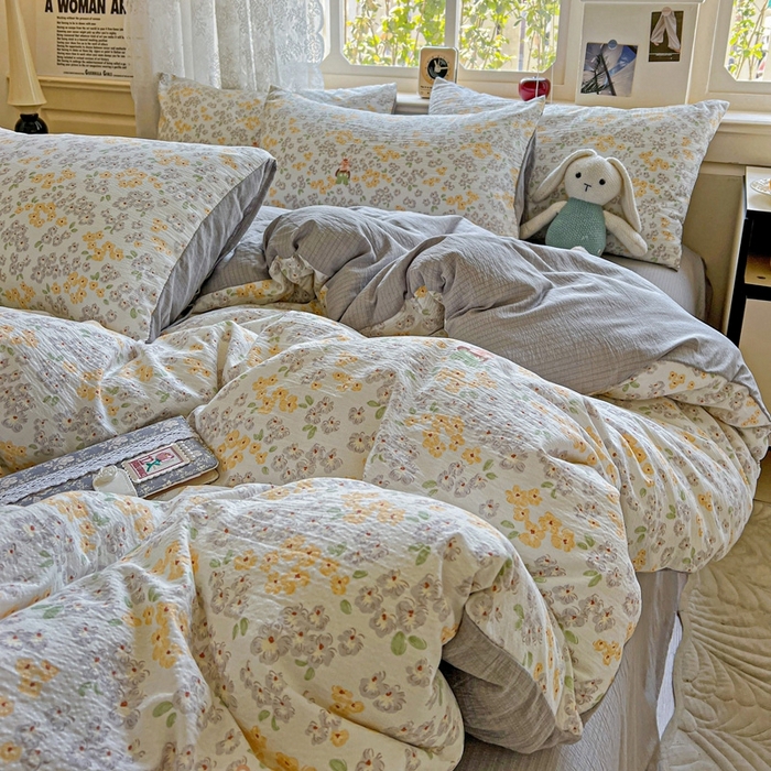 91家纺网 家纺一手货源 找家纺 一比一 2025新款云感皱皱双层纱四件套 妮可