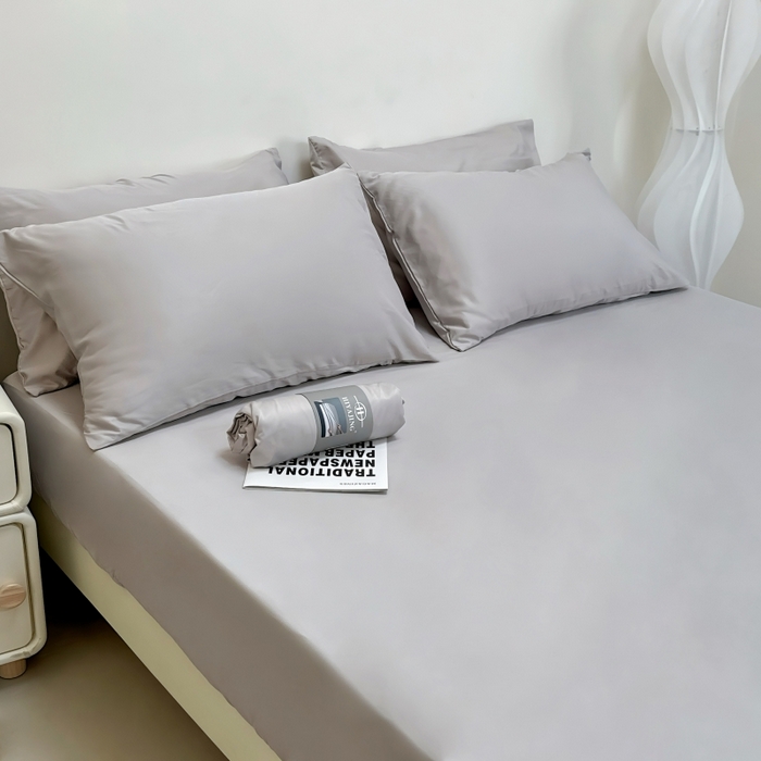 91家纺网 家纺一手货源 找家纺 兜米家居 2025新款床笠A类水洗真丝床笠三件套 冰灰