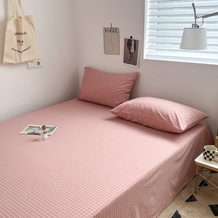 91家纺网 家纺一手货源 找家纺 2025新款水洗棉单床单 粉小方格