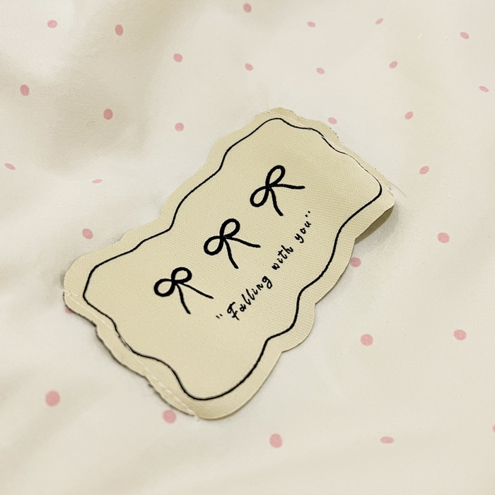 91家纺网 家纺一手货源 找家纺 桃心家居 2025新款A类ins云柔水洗棉大豆织标蝴蝶结毛球少女单夏被夏被四件套系列 粉果气泡