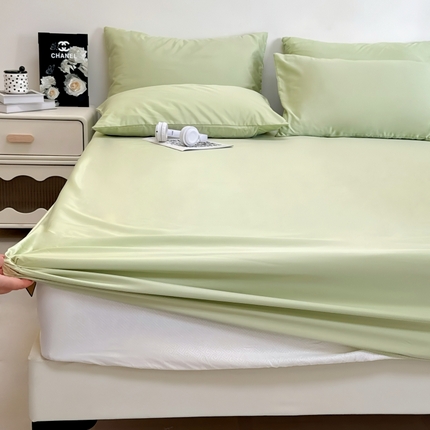 91家纺网 家纺一手货源 找家纺 兜米家居 2025新款床笠A类水洗真丝床笠三件套 冰绿