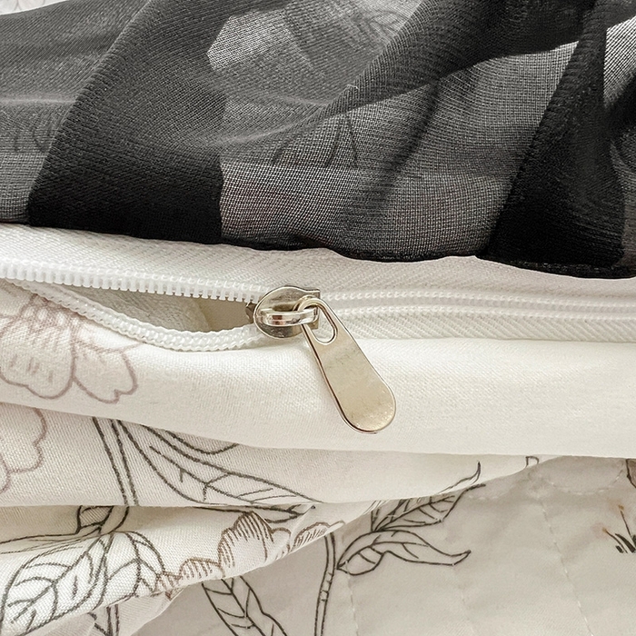 91家纺网 家纺一手货源 找家纺 艾橙 2025新款法式赫本风水洗棉印花雪纺花边单被套 素馨花恋