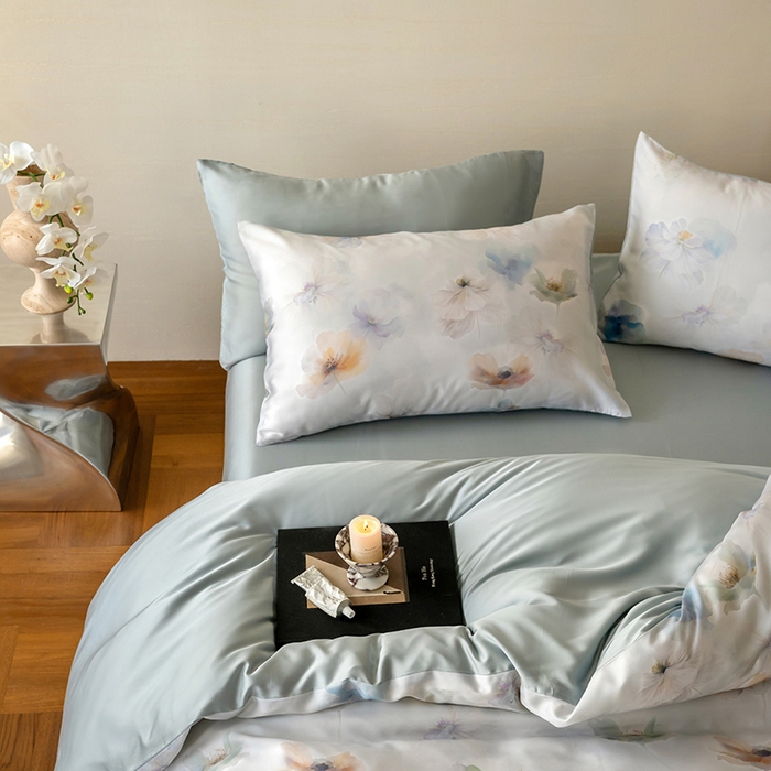 91家纺网 家纺一手货源 找家纺 咏绒家纺工厂店 2025新款60S奥地利兰精天丝数码印花暗合简约款系列四件套 夏芷-淡蓝